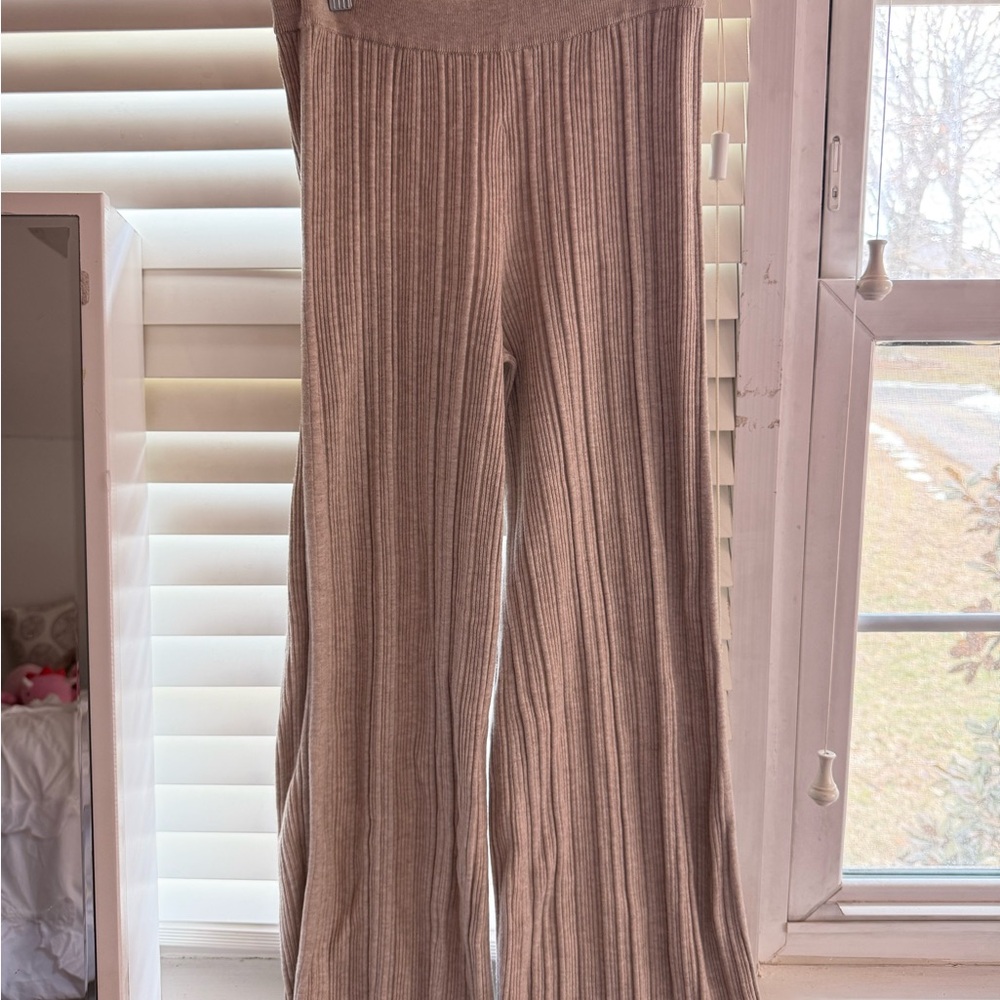 Aerie Women's Tan Ribbed Knit Pants